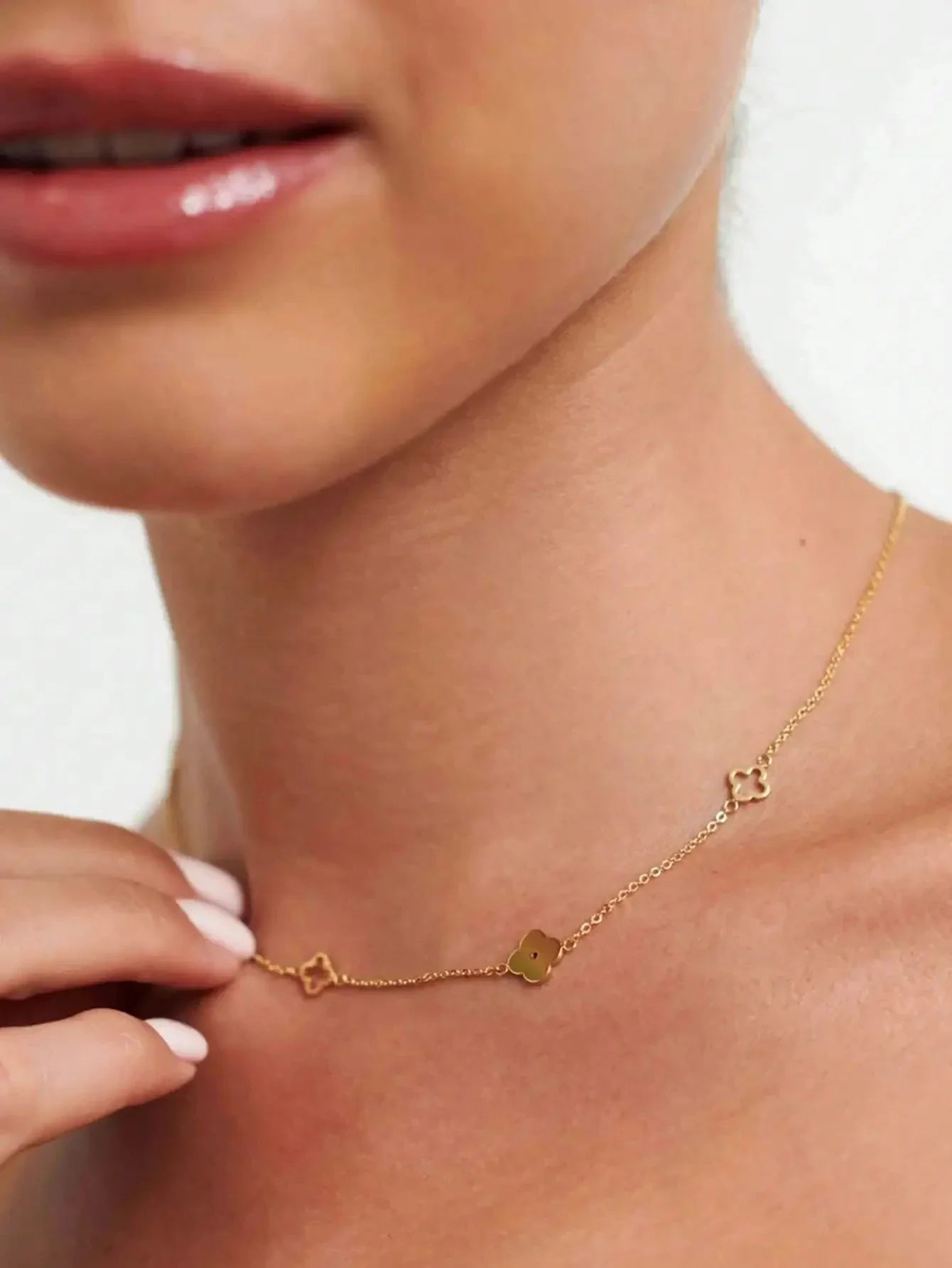 Golden Clove Necklace